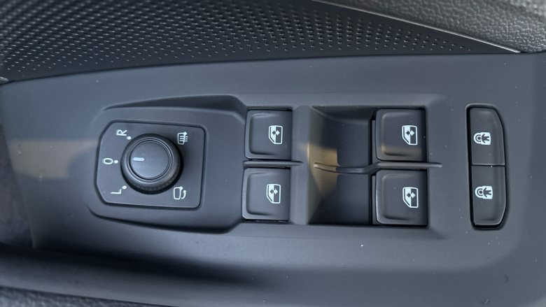 Skoda Superb 2.0 TDI SE Technology 5dr DSG Diesel Estate